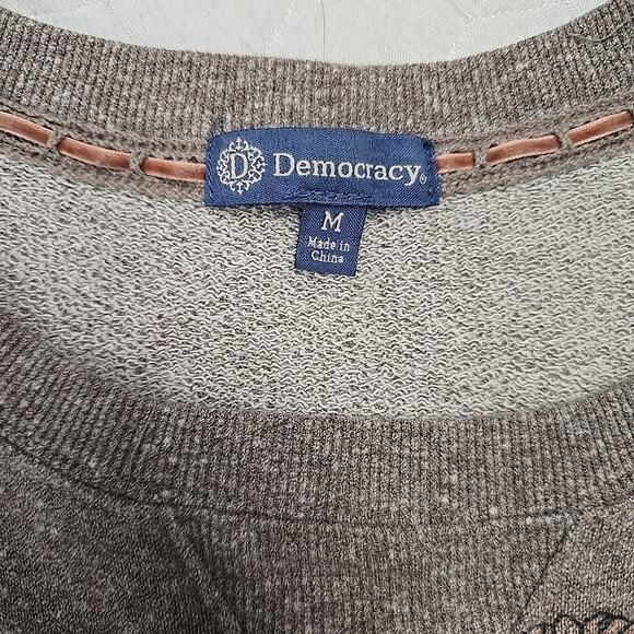 Democracy Womens Rustic Floral Feminine Sweatshirt Sz M Boho - Picture 3 of 9